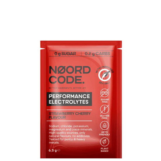 A single red stand-up sachet of Noord Code Performance Electrolytes in Strawberry Cherry Flavour